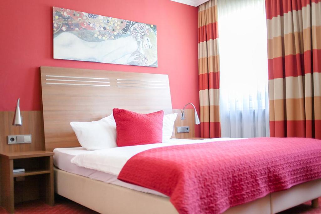 Hotel Brauereigasthof Schwanenbraeu 埃伯曼施塔特 外观 照片