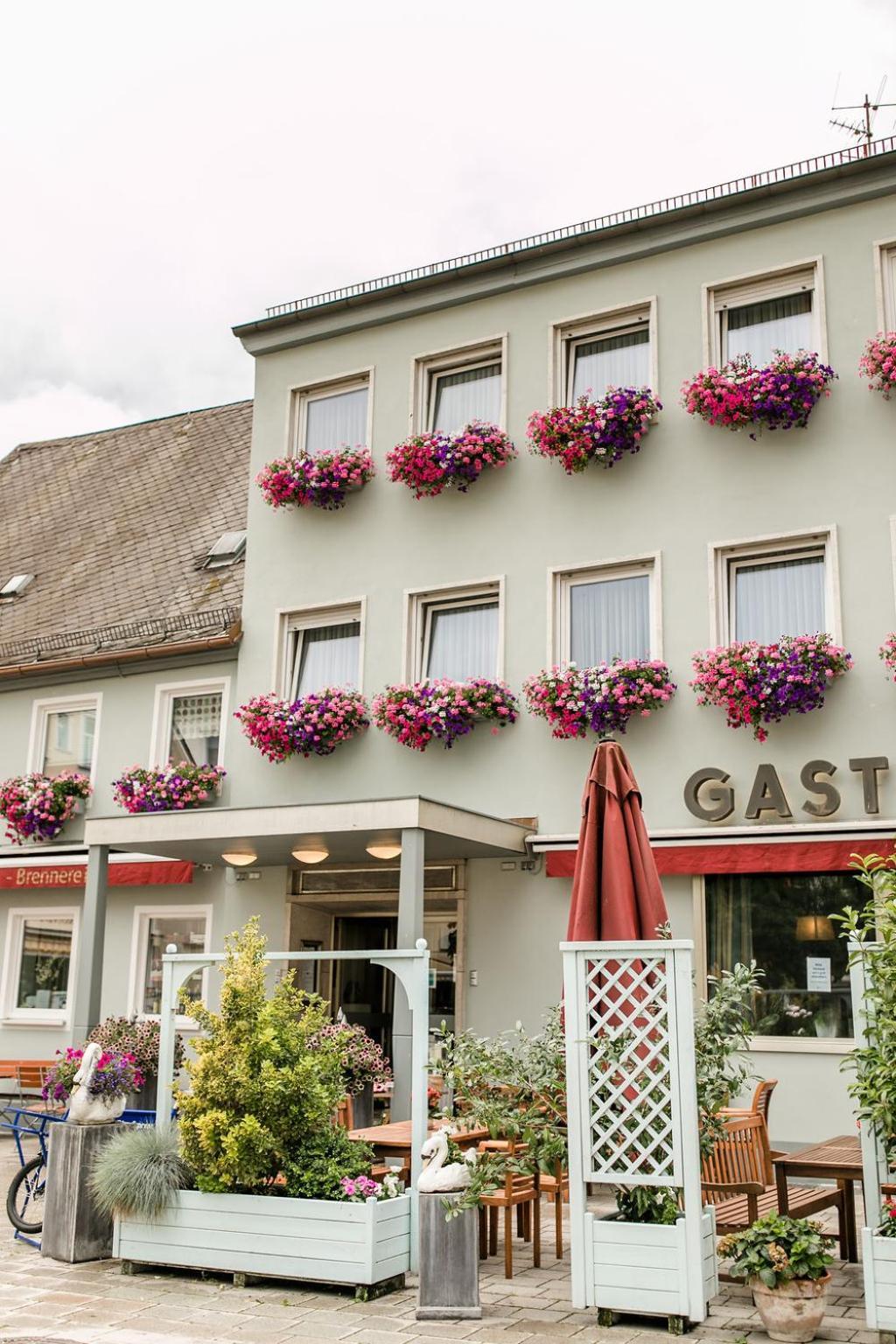 Hotel Brauereigasthof Schwanenbraeu 埃伯曼施塔特 外观 照片