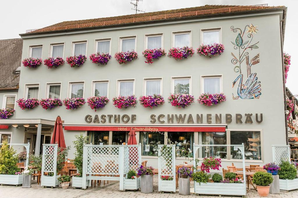 Hotel Brauereigasthof Schwanenbraeu 埃伯曼施塔特 外观 照片